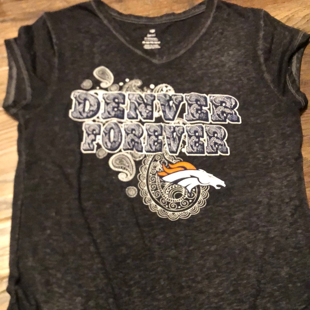 NFL Denver Broncos Heater Soft Women’s short sleeve